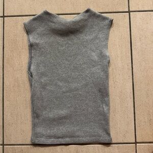 Zara Heather Gray Top
